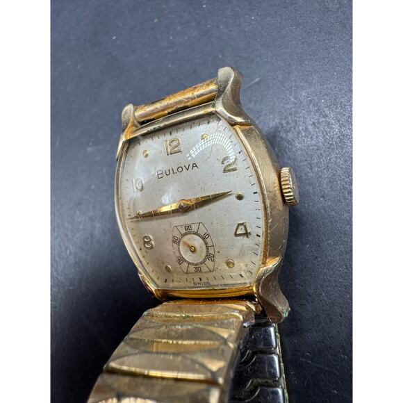 Vtg 1947 Bulova Signe Men's Mechanical Manual Wristwatch Swiss 10k RGP 26.7mm - Picture 3 of 13